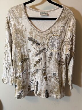 Cactus Beige Feather Print V-Neck Top